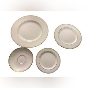Lenox American By Design Federal Gold‎ Ivory and Gold Dinnerware Set 4 Pieces